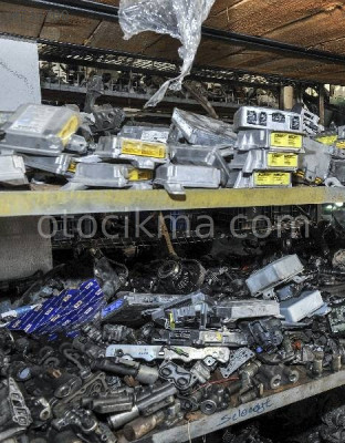 ÇIKMA VOLVO TÜM SERİLER MOTOR BEYNİ.