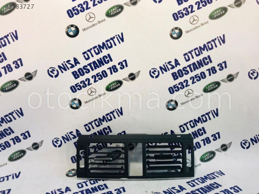 MERCEDES C SERİSİ W204 KASA SİYAH ORTA HAVALANDIRMA IZGARASI