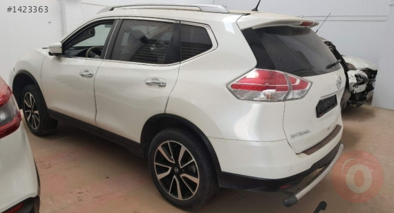NİSSAN XTRAİL ÇIKMA KAPI VE TÜM PARÇALARI... MİL OTOM