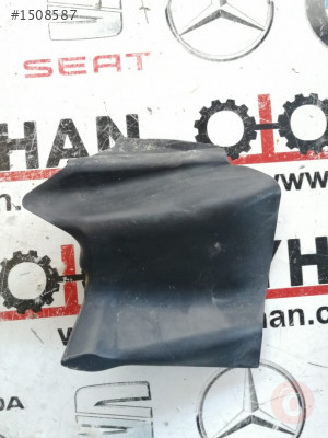 8P4837157A audi a3 2008 sol ön kapı kenar lastiği