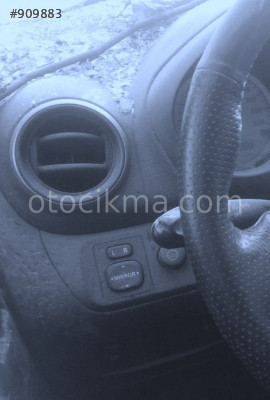 2006 TOYOTA RAV 4 2.0 BENZİNLİ ÇIKMA KLİMA ÜFLEME IZGARASI.