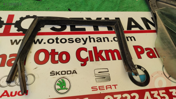 seat ibiza cordoba 2004-09 arka sağ cam çerçeve fitili