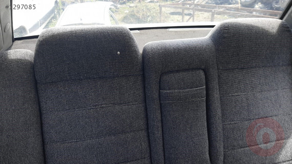 1988 model mazda 323 1.6 çıkma arka takım koltuk