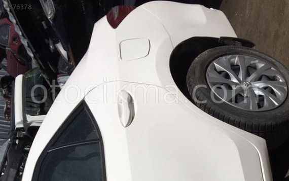2017 TOYOTA COROLLA 1.3 HATASIZ DEPO KAPAĞI.