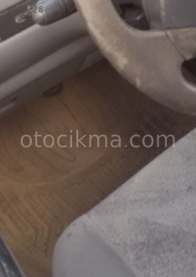 2001 model renault laguna 1 1.8 16v sökme taban döşeme
