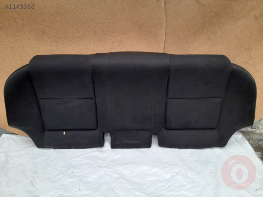AUDİ A4 02-05 ARKA KOLTUK ALT MİNDERİ KOYU GRİ 7086