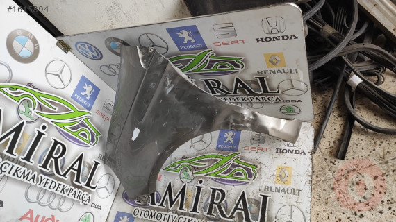 2002-2003 TOYOTA YARİS SOL ÖN ÇAMURLUK