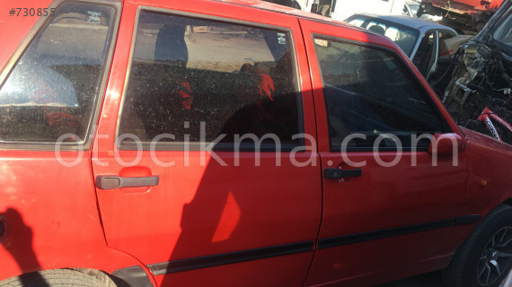Fiat uno sağ ön kapı