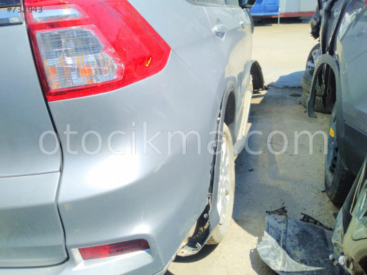 2015 model honda crv 1.6 çıkma sağ arka çamurluk.