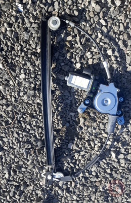 fiat siena çıkma sol ön cam krikosu motorlu