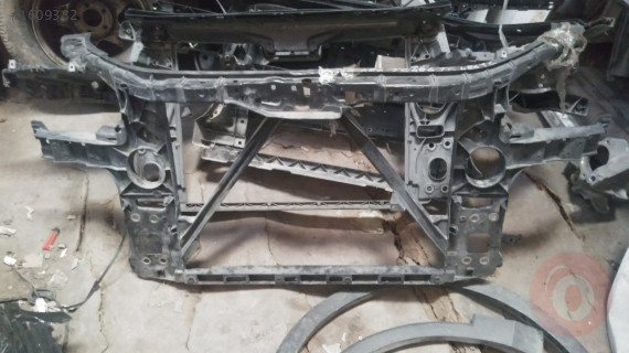 audi q7 ön panel çıkma parçalar