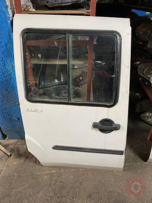 FİAT DOBLO SAĞ ARKA SÜRGÜLÜ BEYAZ KAPI ORJİNAL