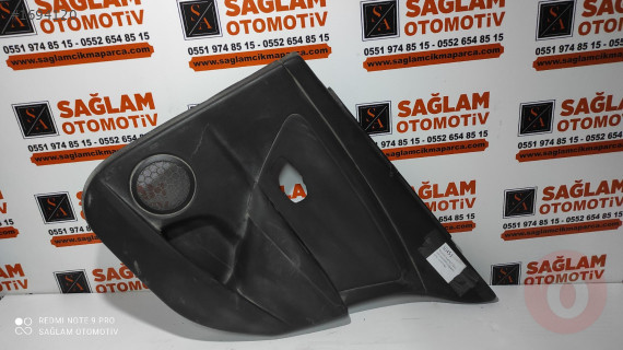 RENAULT FLUENCE 2013  SAĞ ARKA KAPI DÖŞEMESİ OEM; 156227481