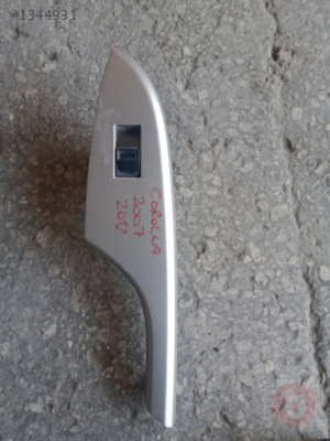 Toyota Corolla Sağ Arka Cam Düğmesi 2007-2012