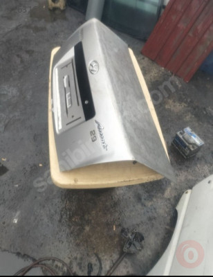 2006 Hyundai Accent çıkma arka bagaj kapağı