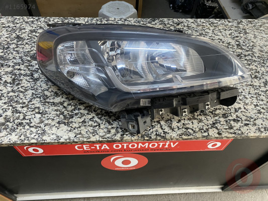 FİAT DOBLO SAĞ ÖN FAR ÇIKMA ORJİNAL SİYAH İÇLİ TEMİZ