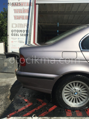 BMW 520İ SAĞ ARKA ÇAMURLUK