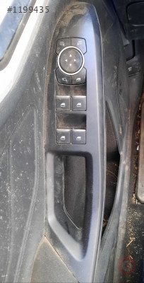 FORD FOCUS 4 DÖRTLÜ CAM DÜĞMESİ