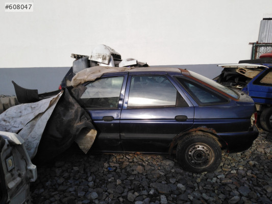 Hurda belgeli ford escort parça parça