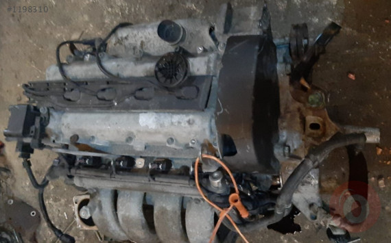 Woswogen  golf  4 1.6 azd  z18 çıkma motor