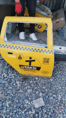 RENAULT SYMBOL SAĞ ARKA KAPI ÇIKMA ORİJİNAL