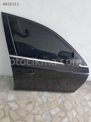 AUDİ A4 SAĞ ÖN KAPI AYNASI SİYAH ORJİNAL