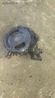 mazda 323 çıkma direksiyon pompası