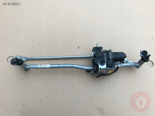 VW TİGUAN 12-17 ÖN SİLECEK MOTORU 5N1955023D
