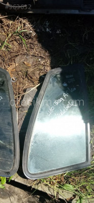 fiat uno çıkma sağ arka kelebek camı