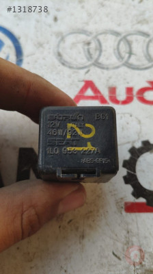 1L0953227A vw grubu flaşör rölesi