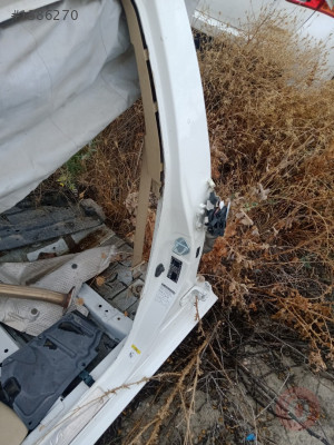 Toyota Corolla Sol Kapı Direği 2013-2018