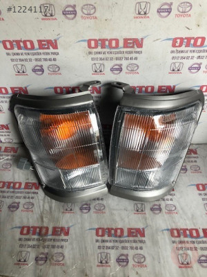 TOYOTA HILUX SİNYAL 1998 2005 81521-35140