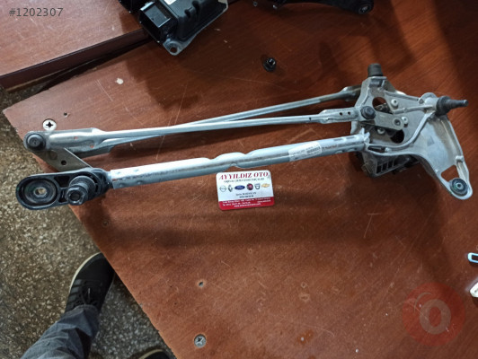 FORD FOCUS 4 SİLGİ KOLLARI MEKANİZMA JX7B-17500-AB-