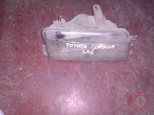 TOYOTA COROLLA ÇIKMA ORJİNAL SAĞ FAR