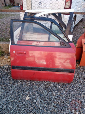 MAZDA SAĞ ÖN KAPI