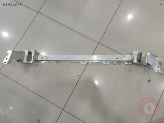 Mercedes A Serisi W177 Arka Tampon Demiri