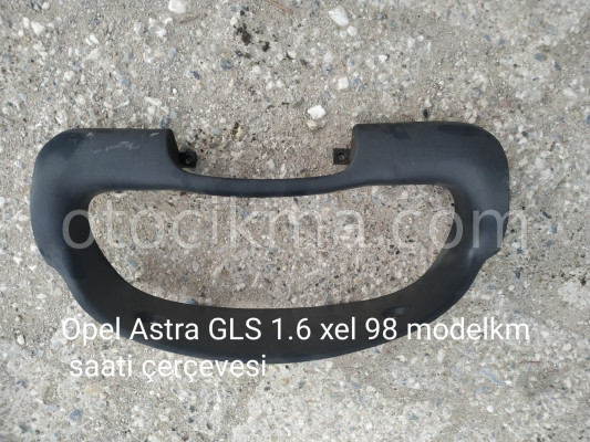 Opel Astra GLS 98 model 1.6 km saati çerçevesi mevcuttur.