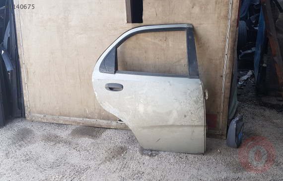 Chevrolet kalos sedan 2005 sağ arka kapı