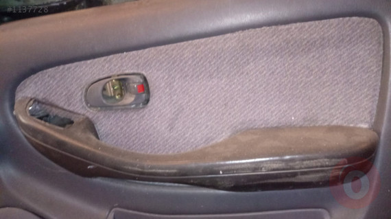 kia clarus çıkma sağ ön kapı çekme kolu