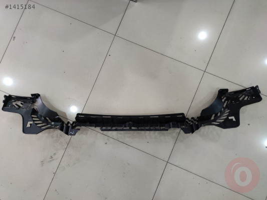 BMW 3 Serisi F30 Arka Tampon Taşıyıcı Orta