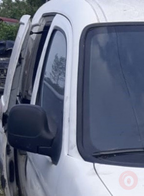 2006 peugeot partner 1.9 çıkma sağ ön kapı camı