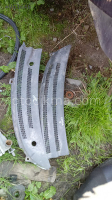 opel corsa b çıkma cam önü ızgarası