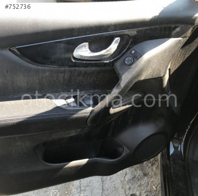 2015-2016 NISSAN QASHQAİ 1.5  ÇIKMA SOL ÖN KAPI KOLÇAĞI.
