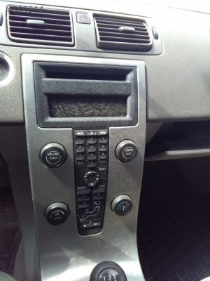 2007 VOLVO S40 HATASIZ KLİMA KONTROL PANELİ.