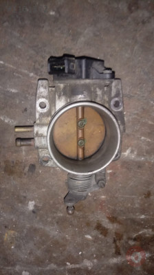 volvo 850 glt çıkma boğaz kelebeği