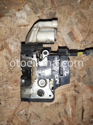 FİAT DOBLO-2 ÇIKMA KAPI KİLİDİ