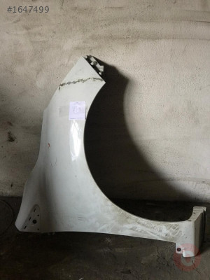 RENAULT CLİO 4 SAĞ ÖN ÇAMURLUK