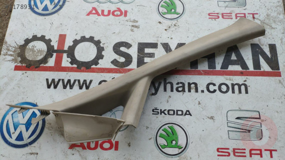 8A61-B3198 ford fiesta 2011 ön sağ direk kaplaması