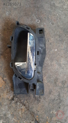 peugeot 407 çıkma sol arka iç kapı açma kolu