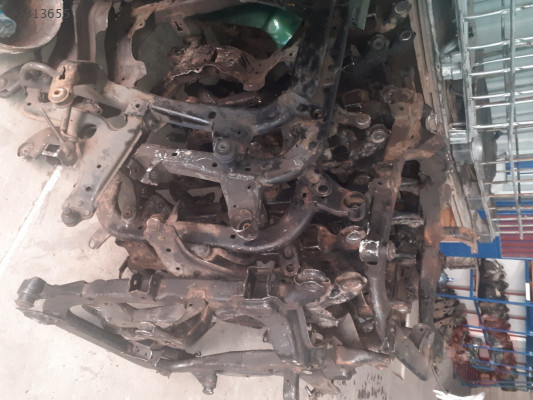 OPEL ASTRA J MOTOR TRAVERSİ